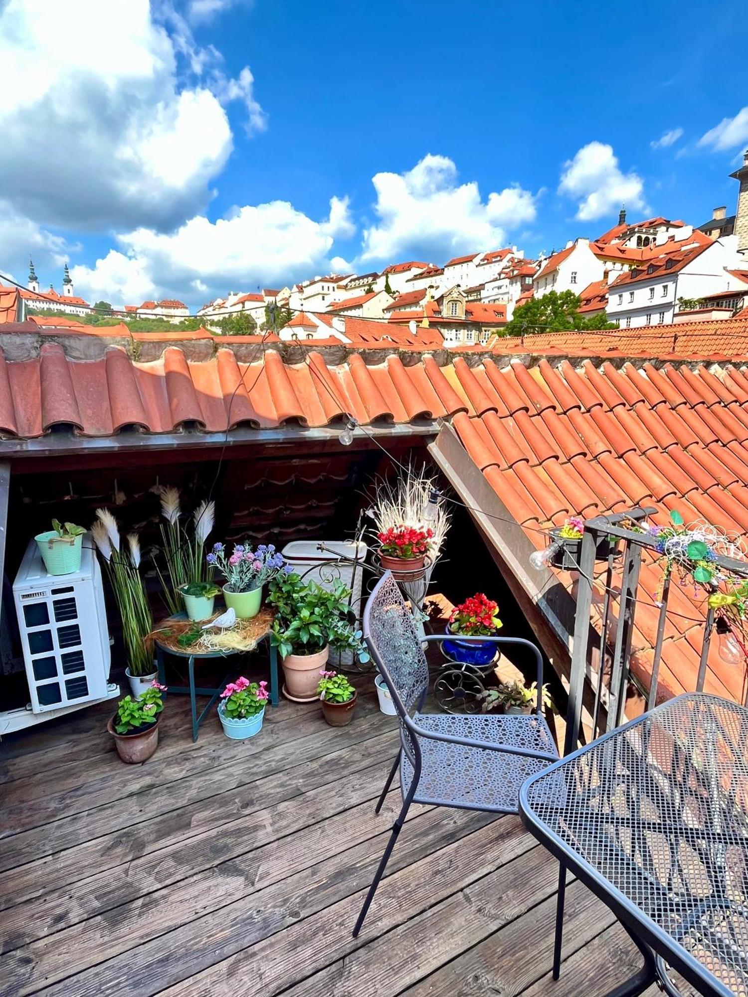 Apartman Mala Strana -Piece And Quiet Прага Экстерьер фото